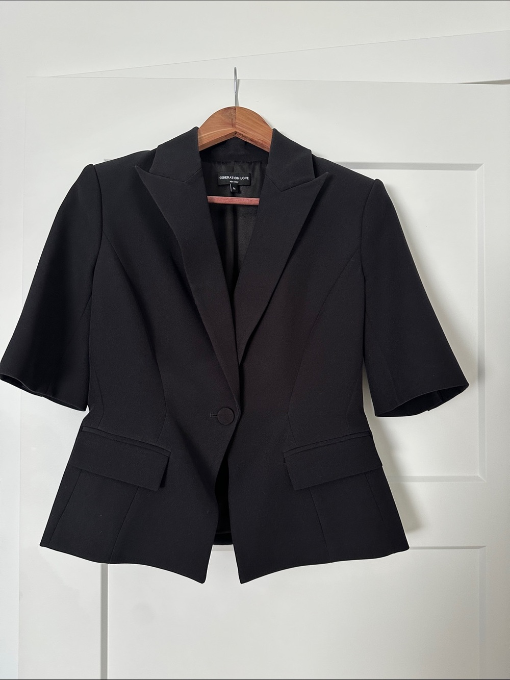 Generation Love Black Short-Sleeve Single-Button Blazer